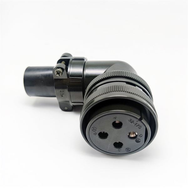 Konektor Militer Melingkar